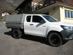 Toyota hilux x-tra cab 2.4 d-4d 150 ch le cap pack plateau ridelles alu