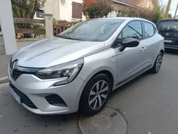 Clio 1.0 TCE 90 cv équilibre 10900 hors taxes pour export dossier inclus