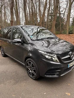 Class V 300 D 4 Matic full options