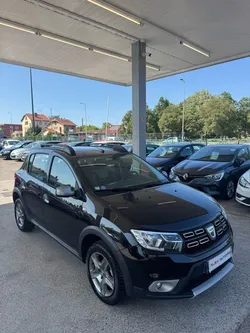 DACIA SANDERO STEPWAY 0.9 TCE 90ch (CRIT’AIR 1)