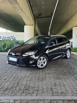 Ford Focus 1.0 EcoBoost S&S Champions Edition