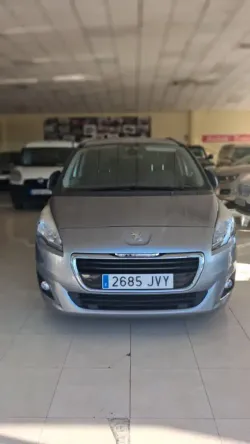 Peugeot 5008 1.6 BlueHDi Style 7 pl. 120