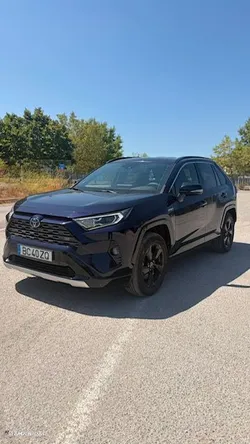 Toyota RAV4 2.5 HDF Square Collection