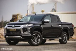 Mitsubishi L200 Pick Up 4x4 S&S Auto Cabine Dupla Select