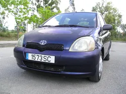 Toyota Yaris 1.0 224000kms. por favor, ler bem a descrição.
