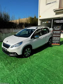 Peugeot 2008 1.2 PureTech Allure