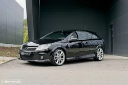 Opel Astra GTC OPC