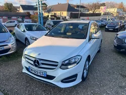 Mercedes classe B 160 très bonne état 166000 km kit de distribution neuve