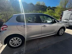 PEUGEOT 208 1.0 VTi Active