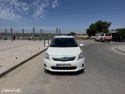 Toyota Auris 1.8 HSD Sport+Skyview +Navi
