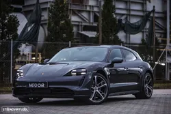 Porsche Taycan Cross Turismo 4