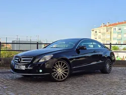 Mercedes-Benz E 220 coupe