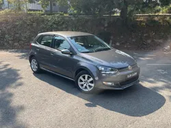 VOLKSWAGEN POLO 1.6 TDI 90ch Confortline - Premiere main - Entretien Volkswagen - Sièges chauffants - Clim - Radar