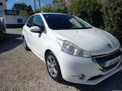 Peugeot 208 Allure