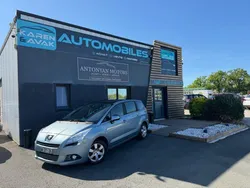 Peugeot 5008 1.6 HDi 110 Ch 16V Premium Boite auto 03/2010