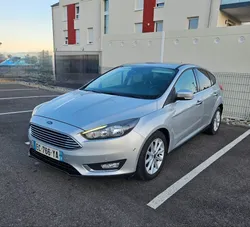 FORD FOCUS 1.5 TDCI 120 SS Titanium/ distribution neuve/ excellent état/ CT RAS