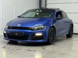 VOLKSWAGEN SCIROCCO R - 2.0L TSI 265Cv - BVA - 265.47/Mois - Toit ouvrant - Sièges chauffants