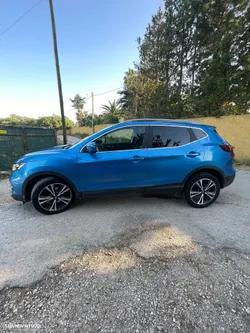 Nissan Qashqai 1.3 DIG-T N-Connecta J18