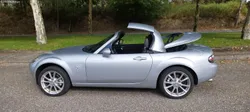 Mazda MX-5 Teto rígido elétrico