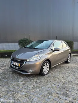 Peugeot 208 1.4 HDi Access