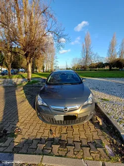 Opel Astra GTC 1.7 CDTi Black OPC Line S/S