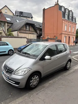 Mercedes Classe A 180 Classic – 109 ch – Diesel – 156 000 km – 4 490