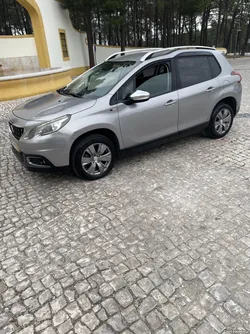 Peugeot 2008 1.6 hdi Style