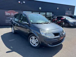 RENAULT SCENIC 1.9 dCi - 130 II MONOSPACE Dynamique PHASE 2