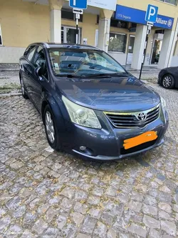 Toyota Avensis SW 2.0 D-4D Exclusive +Pele+GPS