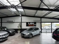 Volvo v40 d2 120 cv *55 000 km* 1 ère main