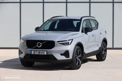 Volvo XC 40 2.0 B3 Plus Dark