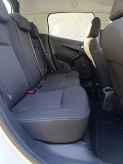 Peugeot 208 PureTech active