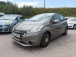 Peugeot 208 1.6hdi active garentie 6 mois ✅