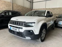 Jeep Avenger 156cv 54KWh ELECTRIQUE ALTITUDE / CAMERA DE RECUL RADARS AR / FULL LED / CARPLAY