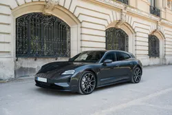 Porsche Taycan Turbo Sport Turismo 2025 – 23 900 km – Jantes 21" RS Spyder – Matrix LED – TVA récup