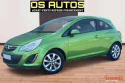 Opel Corsa IV (D) PHASE 2 - 1.2i 85ch (5 cv) 16V - BVM5 - 3 Portes - Vert - 2012