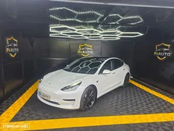 Tesla Model 3 Tração Traseira