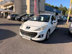 Peugeot 207 1.6 Essence 120 CV Premium BVA