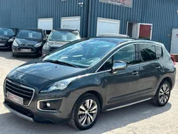 Peugeot 3008 1.6 HDI 115CH / ALLURE /