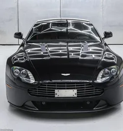 Aston Martin Vantage Vantage V8 sportshift