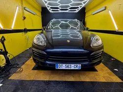 Porsche Cayenne 245CV