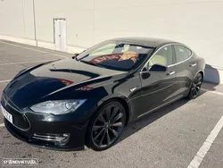 Tesla Model S P90D