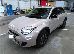 FIAT 600 T-Gen 3 1.2 Hybrid 145ch eDCT6 Pop 1ERE MAIN / ETAT NEUF / REVISEE / GARANTIE SPOTICAR 24 MOIS PREMIUM