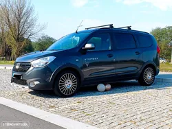 Dacia Lodgy Blue dCi 115 (7L) Stepway Selection Blue