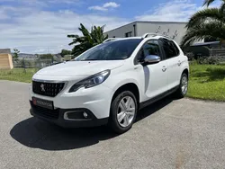 PEUGEOT 2008 1.2i PureTech 82 Style Distribution renforcée