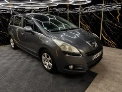 Peugeot 5008 1.6 HDI 112 CV PREMIUM 7 PLACES