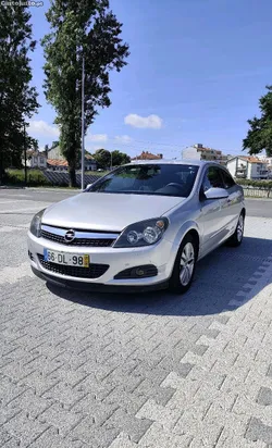 Opel Astra GTC