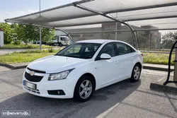 Chevrolet Cruze 1.6 LS