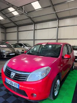 DACIA SANDERO 1.4 GPL et ESSANCE - 75 CH – RÉVISÉE ET GARANTIE 12 MOIS