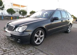 Mercedes-Benz C 220 C 220 CDI 143 CV